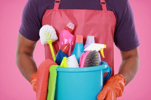Professional curtain cleaning methods for dusty fabric in Wandsworth
